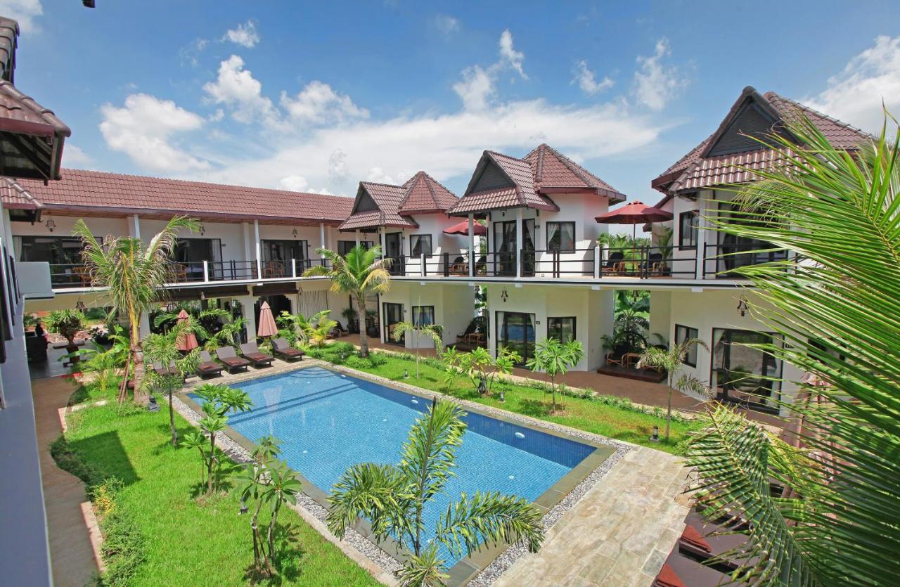 S.R Sofia Villa Hotel 暹粒 外观 照片